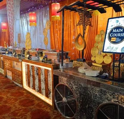 small party caterers in lucknow